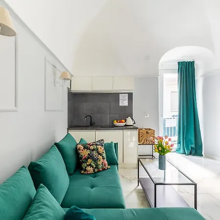 Giulietta - Julia * Βιέστε